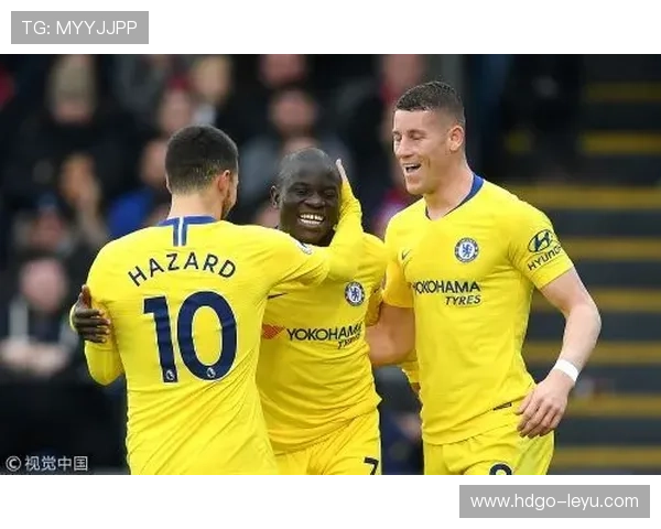 恩戈洛·坎特:从被忽视到英超传奇,渺小身躯如何填补巨大空缺? 恩戈洛·坎特:从被忽视到英超传奇,渺小身躯如何填补巨大空缺?